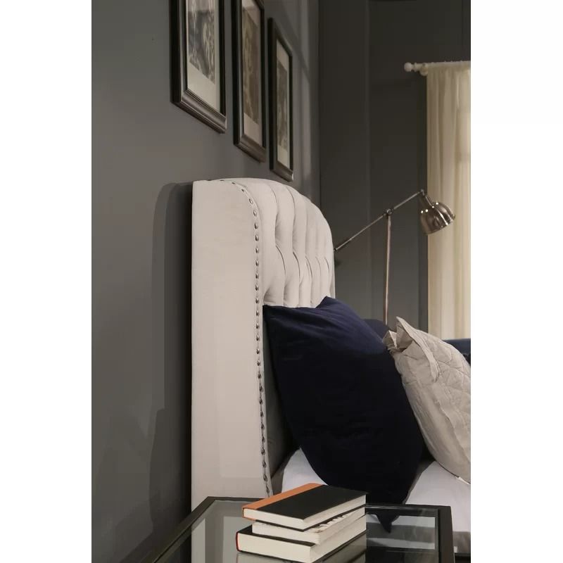 Peyton Tufted Upholstered Bed King  thumbnail 3
