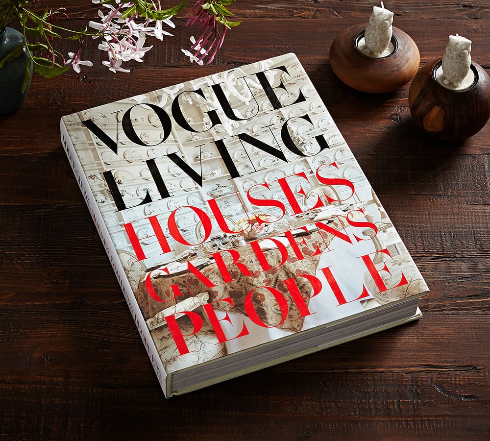 Vogue Living Houses Gardens People by Hamish Bowles thumbnail 3