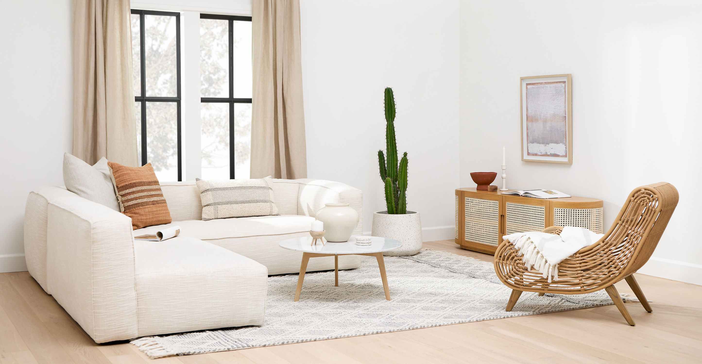 Candra Oak Media Unit thumbnail 2
