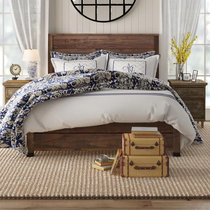 Mannion Bed Queen thumbnail 2