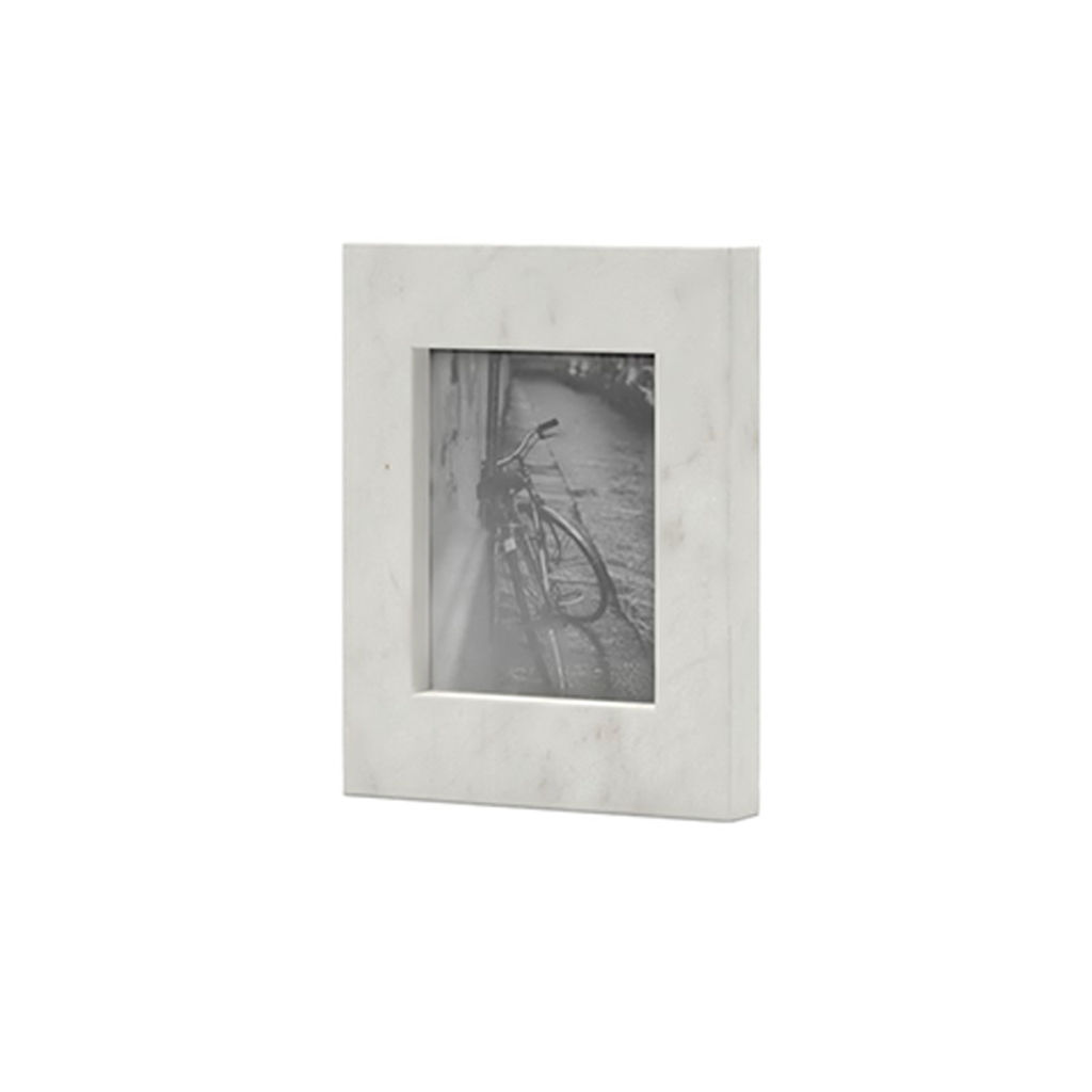 Handcrafted Marble Frame  thumbnail 2