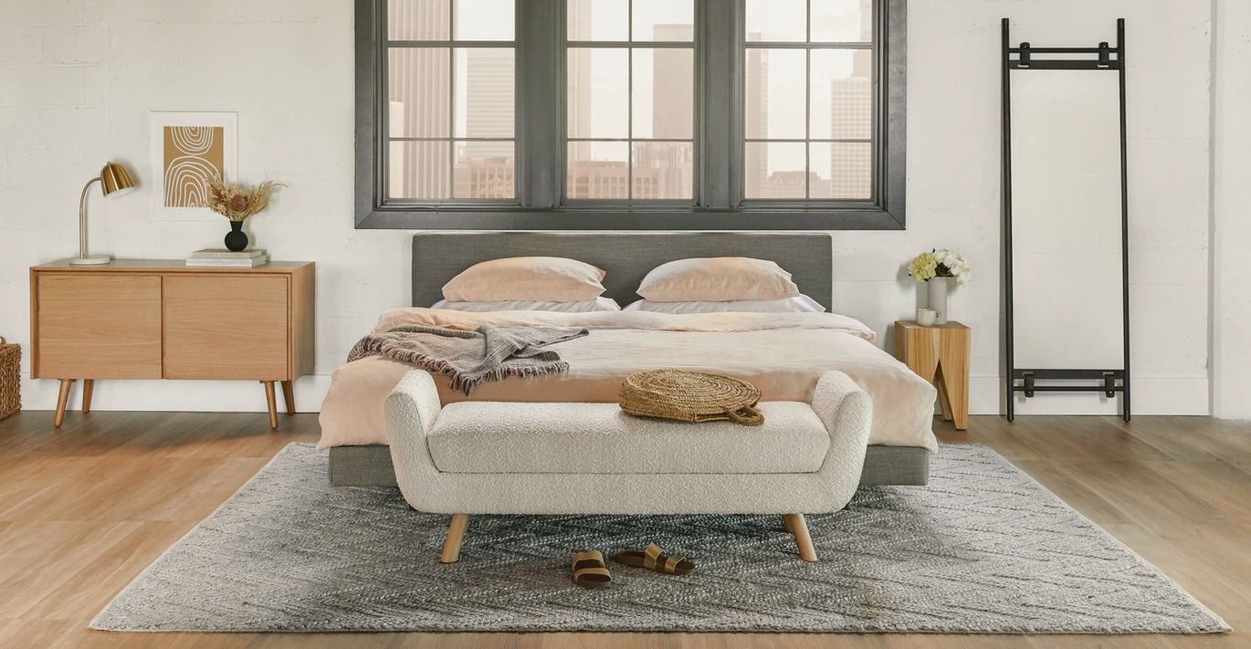 Gabriola Ivory Boucle Bench - Thumbnail 4