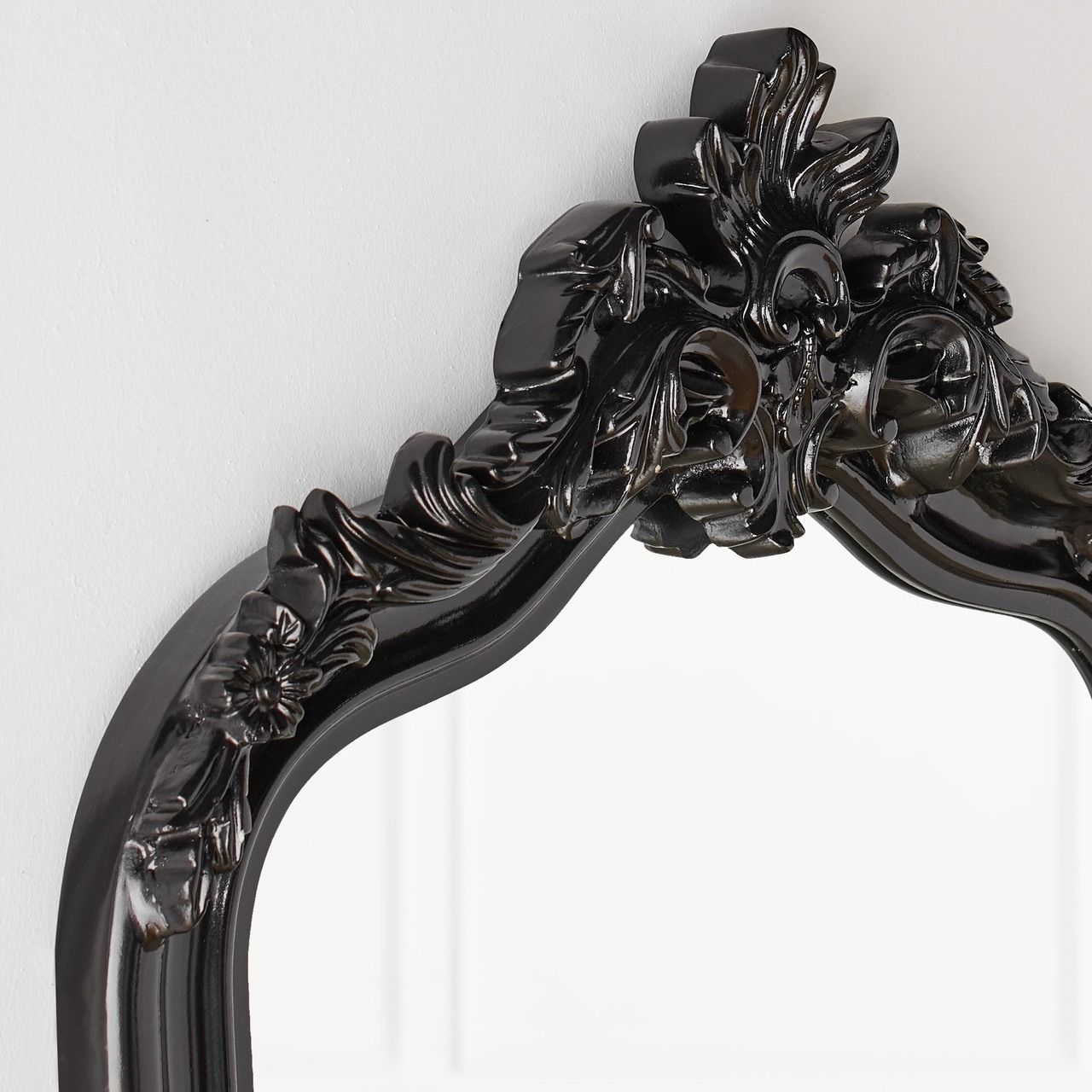 Tudor Mirror Glossy Black thumbnail 4