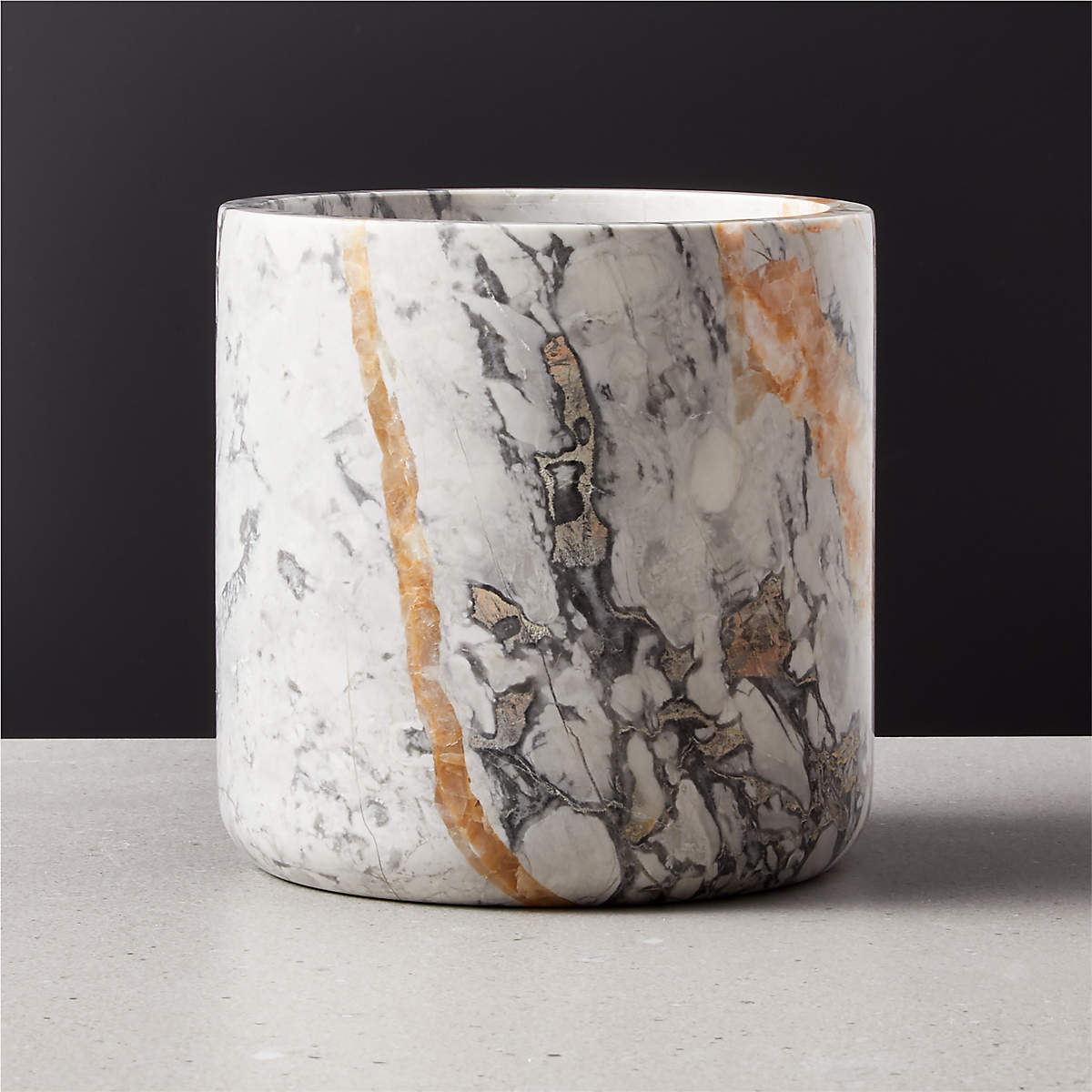 White Marble Planter thumbnail 2