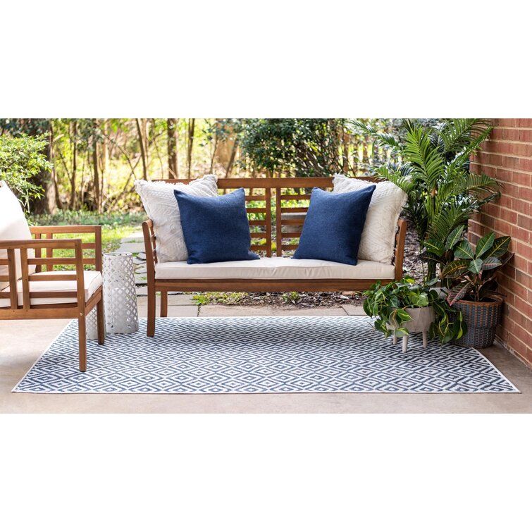 Geometric Outdoor Area Rug 7'10" x 10' thumbnail 2