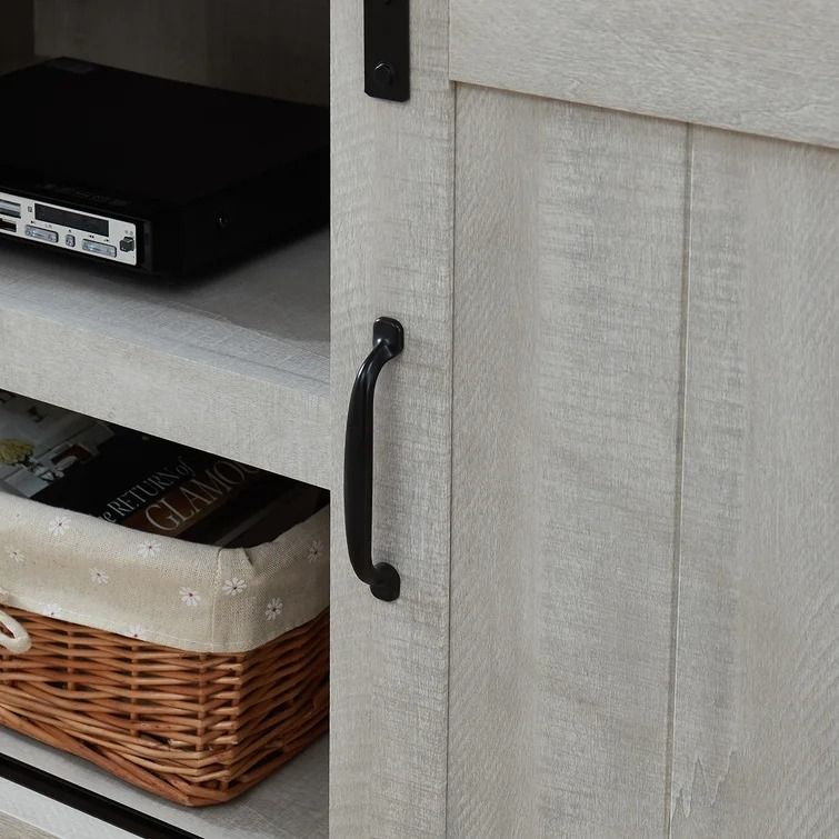 Lacona TV Stand thumbnail 8