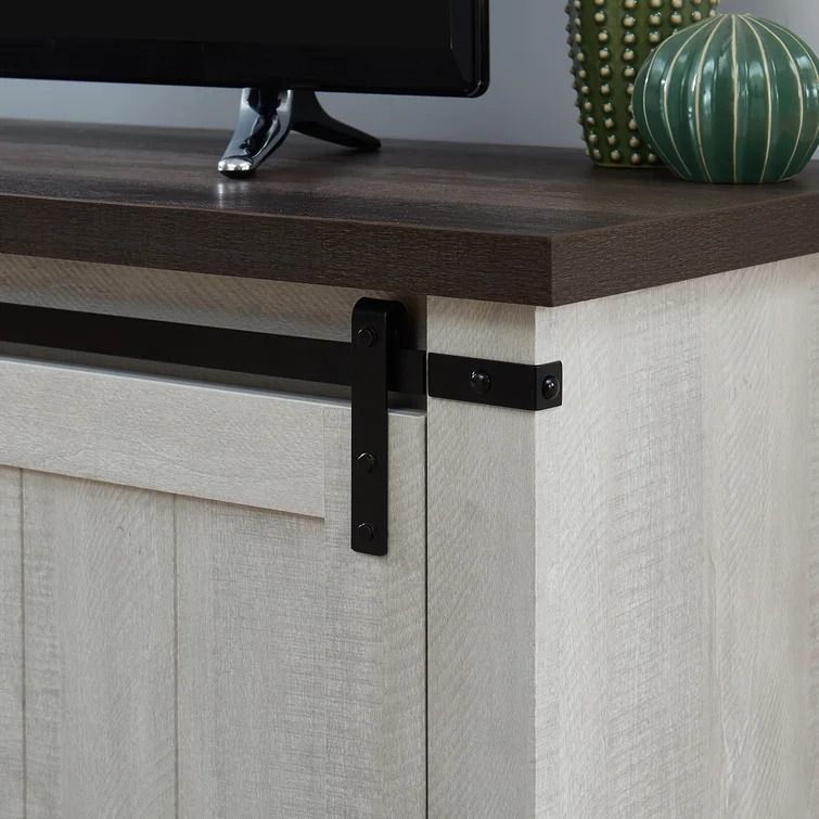 Lacona TV Stand thumbnail 9