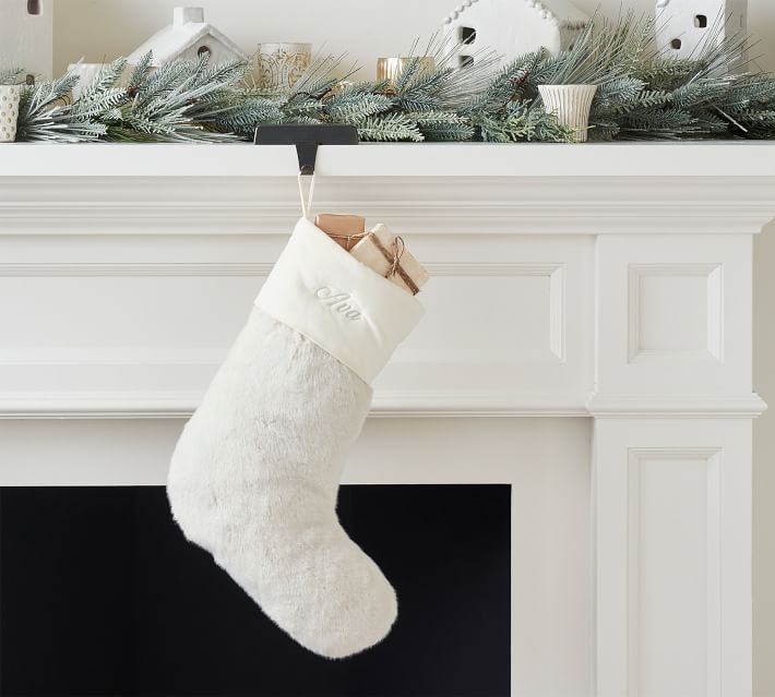 Alpaca Faux Fur Stocking Ivory Medium  thumbnail 2