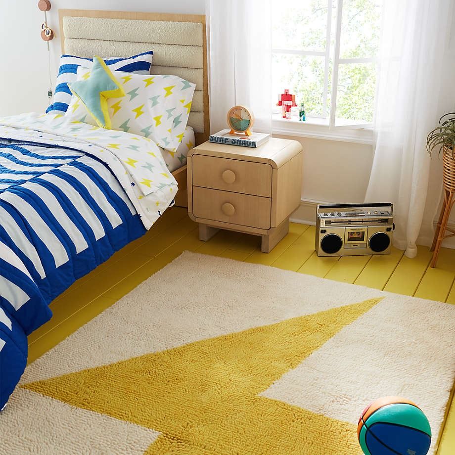 Mavericks Full Light Wood Bed with Cushioned Headboard thumbnail 2