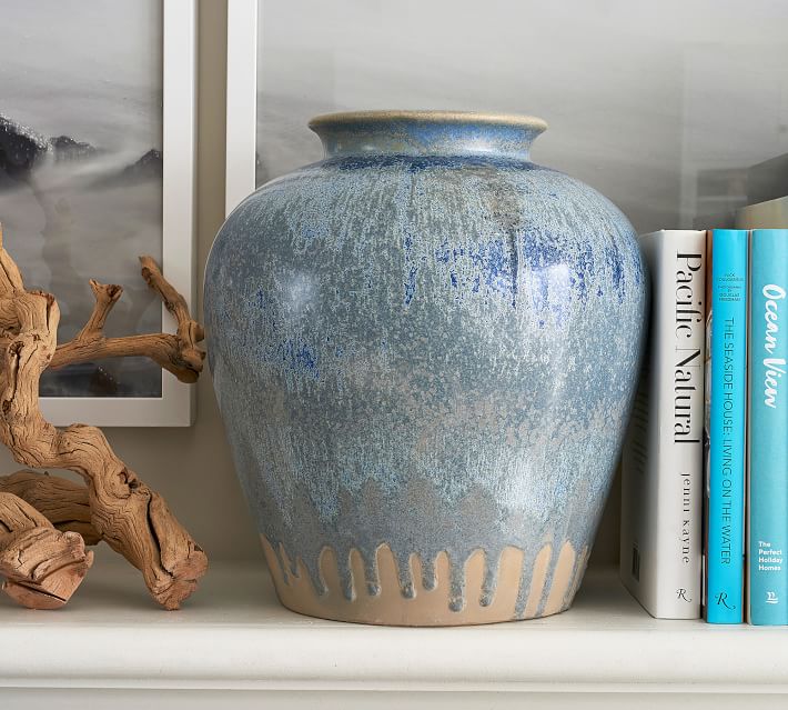 Ceramic Seehorn Vase thumbnail 3