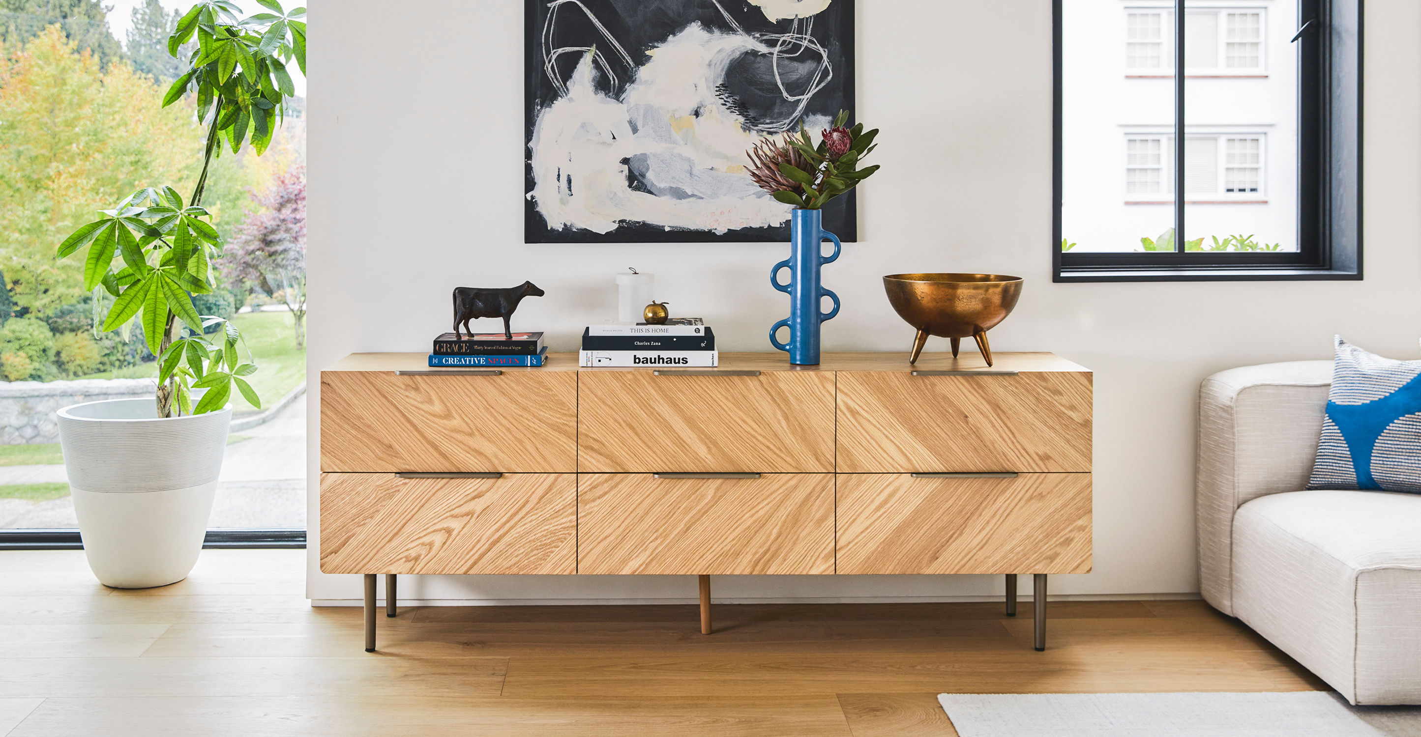 Nera Oak 6 Drawer Low Double Dresser thumbnail 4