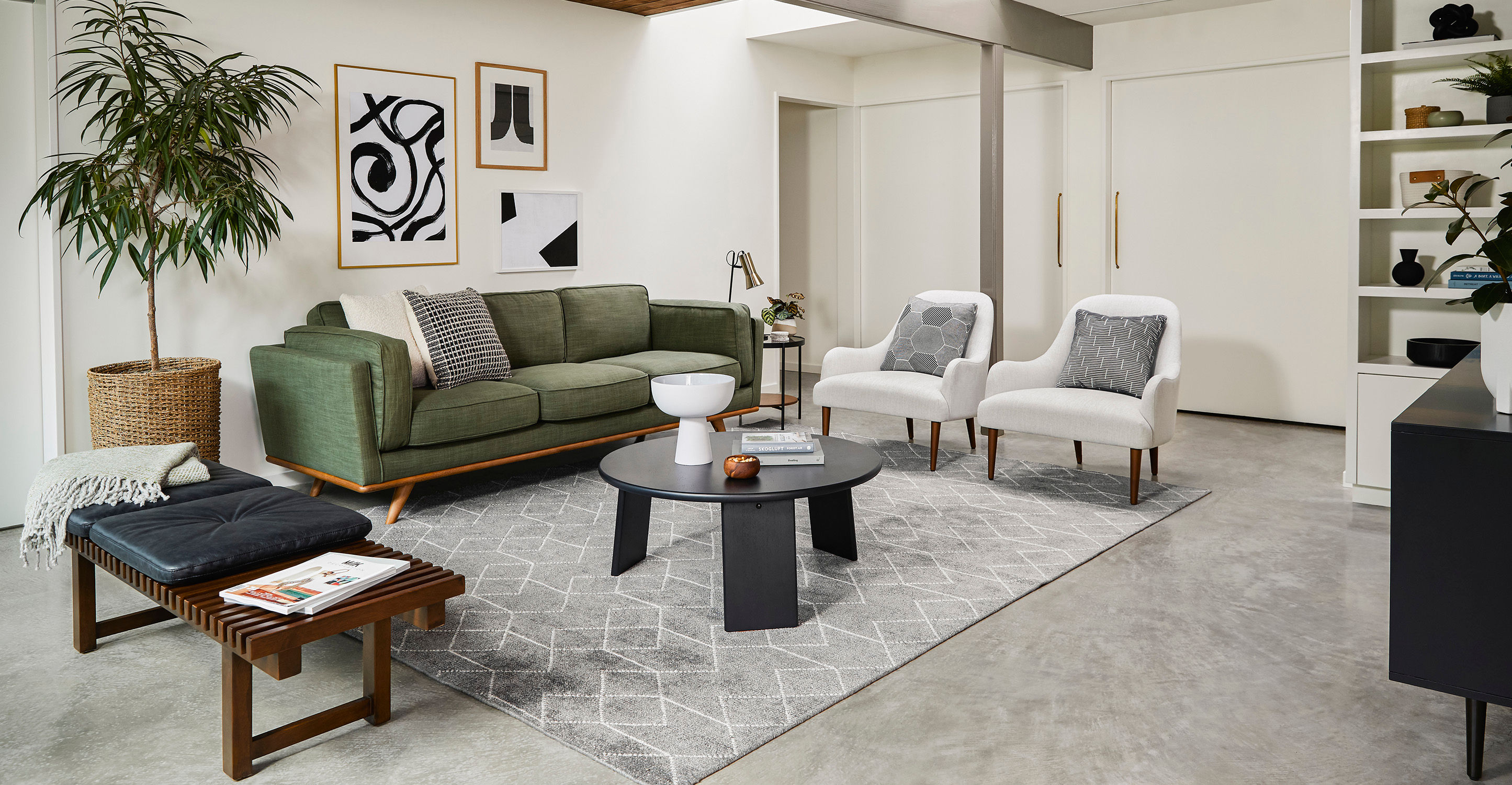 Timber Olio Green Sofa thumbnail 2