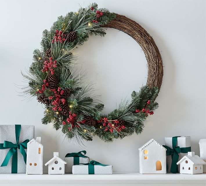 Pre Lit Faux Red Berry and Pine Wreath thumbnail 2