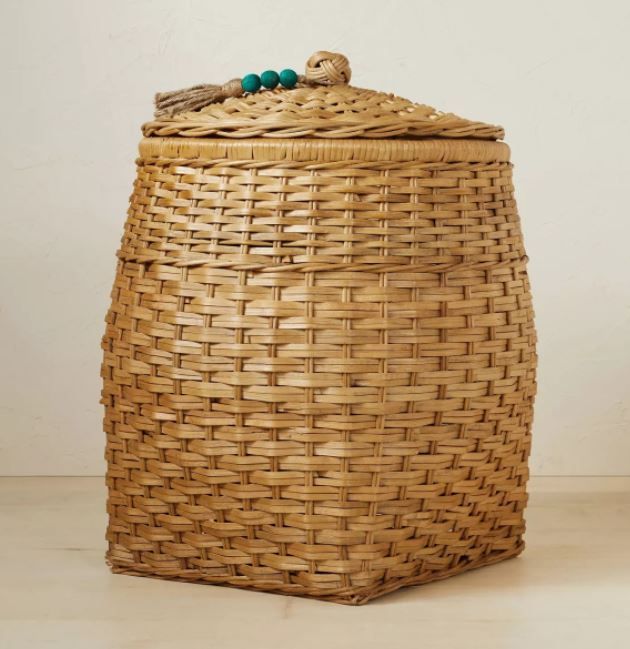 Rattan Basket with Tassel Lid Natural thumbnail 3