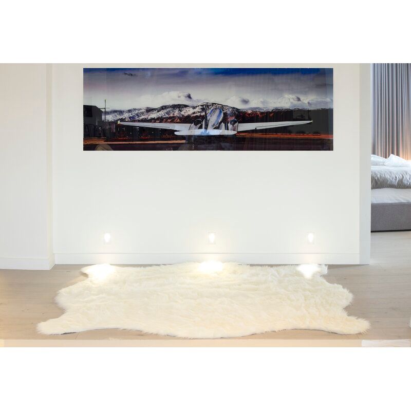 Sheilah Faux Sheepskin White Area Rug-5'x7'5" thumbnail 3