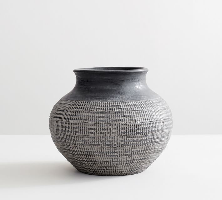 Fraiser Handcrafted Etched Vase thumbnail 2