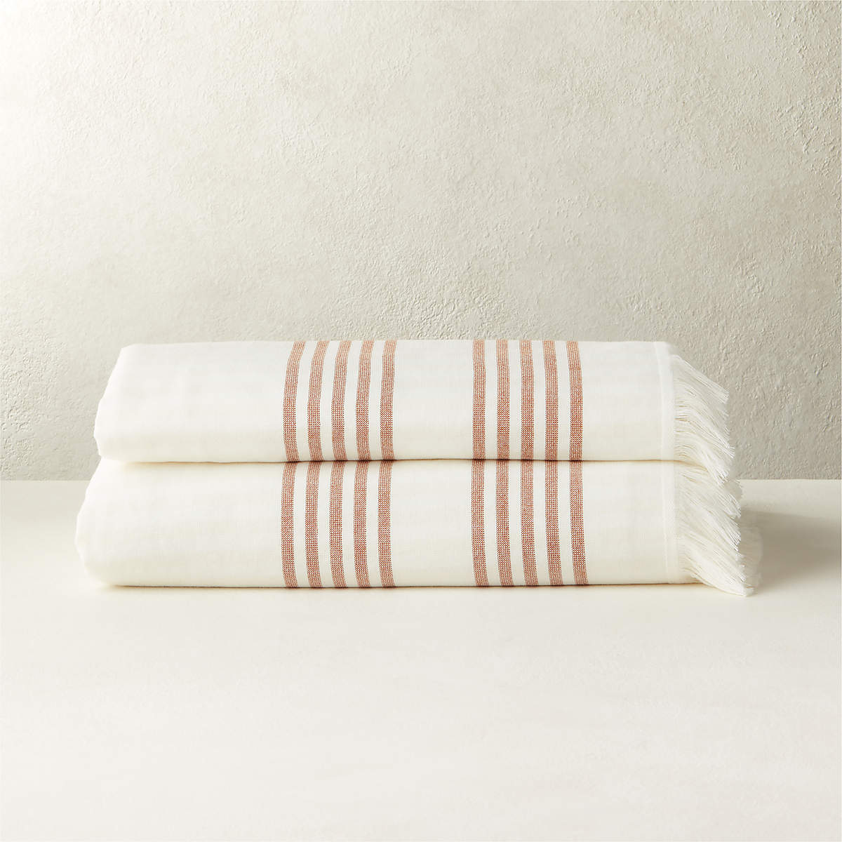 Kaylee Copper Bath Towels thumbnail 3