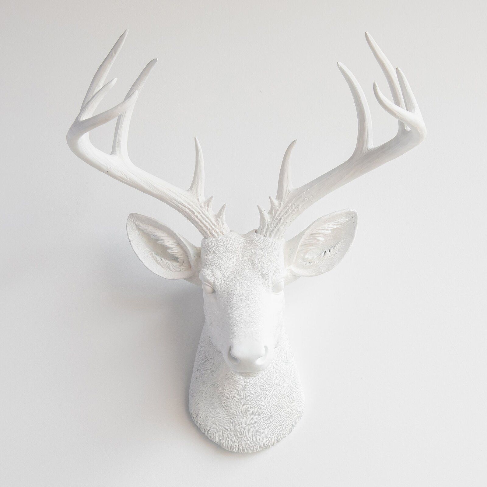 Large Deer Head Faux Taxidermy Wall Decor thumbnail 2