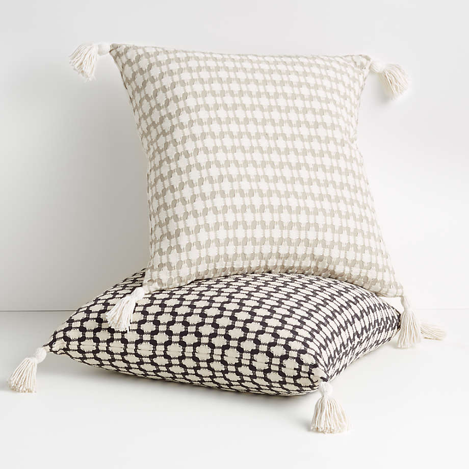 Tahona Obsidian Textured Pillow Cover With Down Alternative Insert 23"x23" thumbnail 3