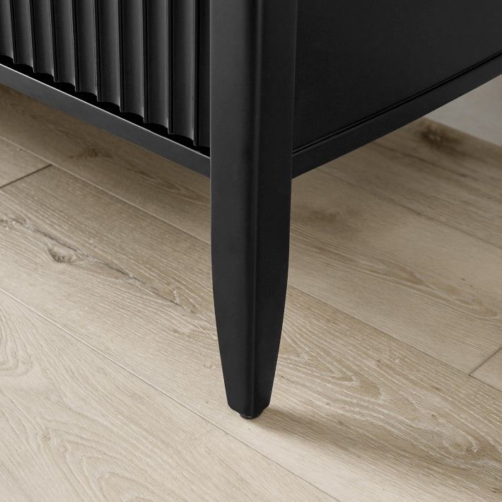 Lewis Media Console thumbnail 8