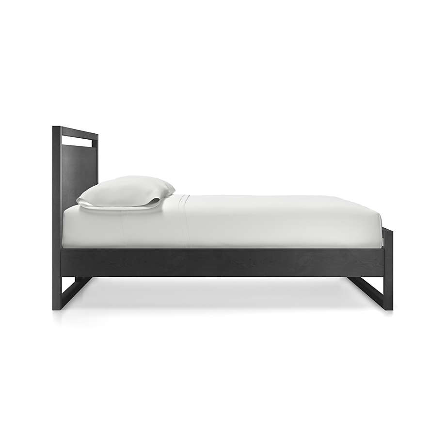 Linea Black Bed-Full thumbnail 3
