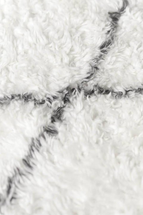 Moroccan Diamond Plush Rug - Rug + Pad System / 2.5'x7' thumbnail 3