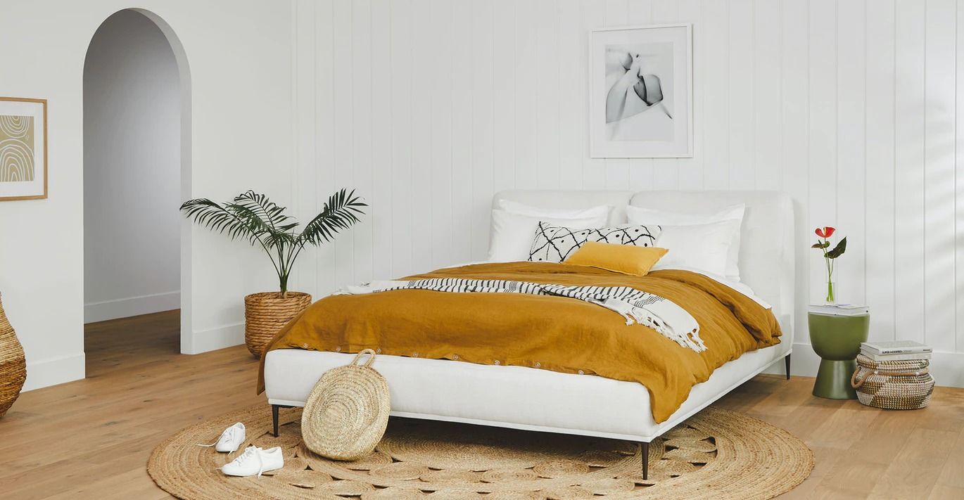 Abisko Quartz White Bed-Queen thumbnail 2