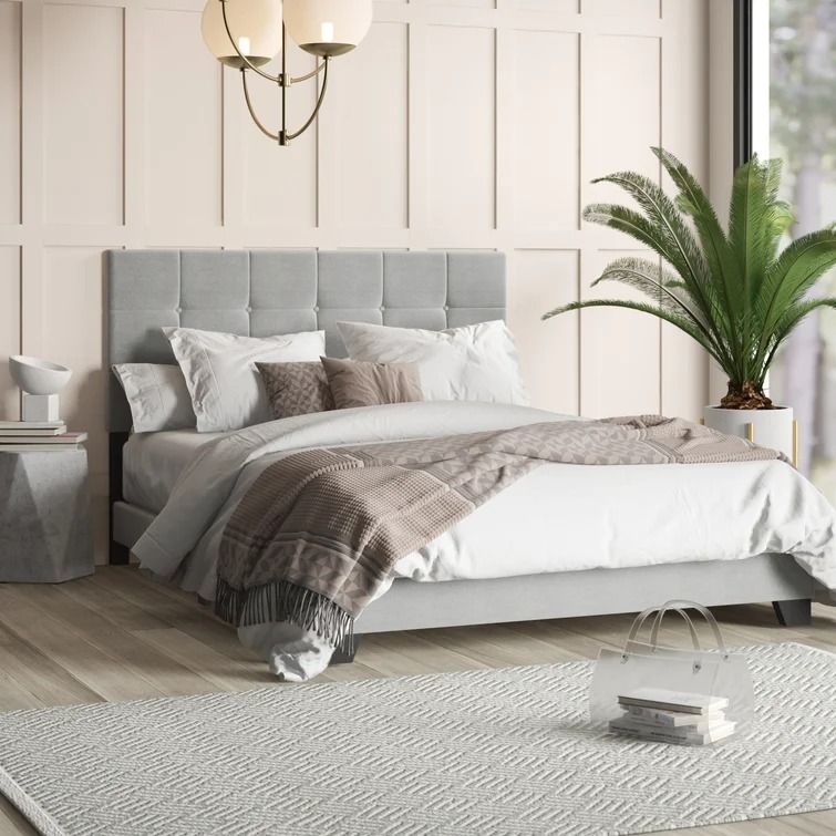 Cloer Tufted Upholstered Low Profile Standard Bed King thumbnail 2