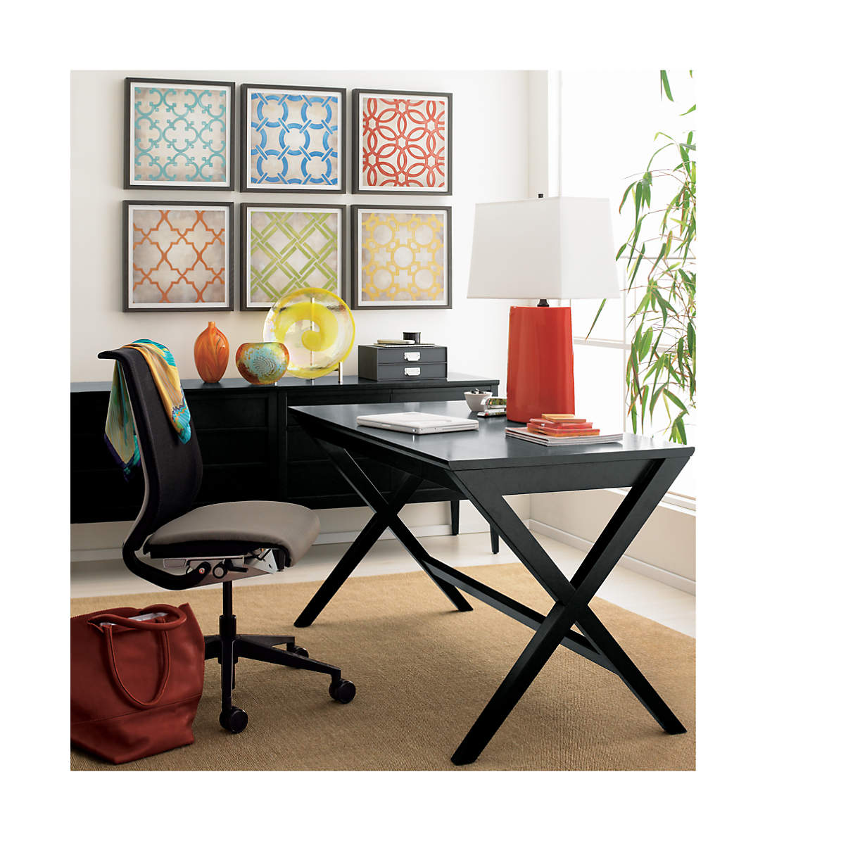Spotlight Ebony Credenza thumbnail 8