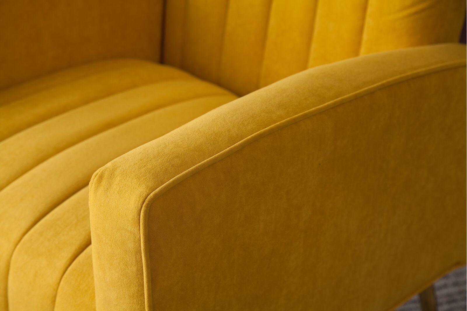 Cayleigh 27.5'' Wide Velvet Wingback Chair thumbnail 4