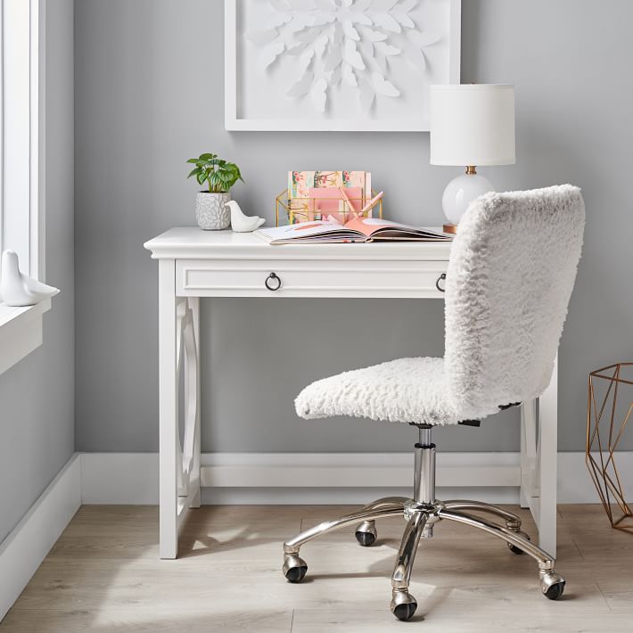Elsie Classic Desk thumbnail 5