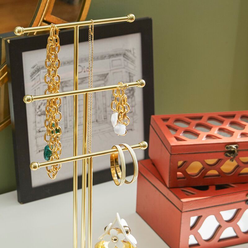 Trigem Jewelry Stand thumbnail 4