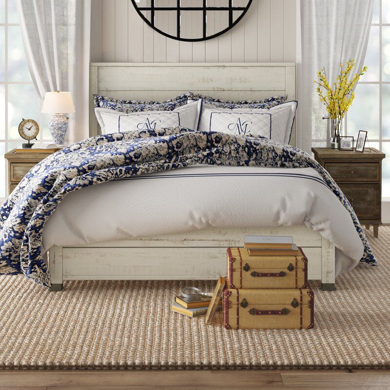 Mannion Solid Wood Platform Bed-King thumbnail 2