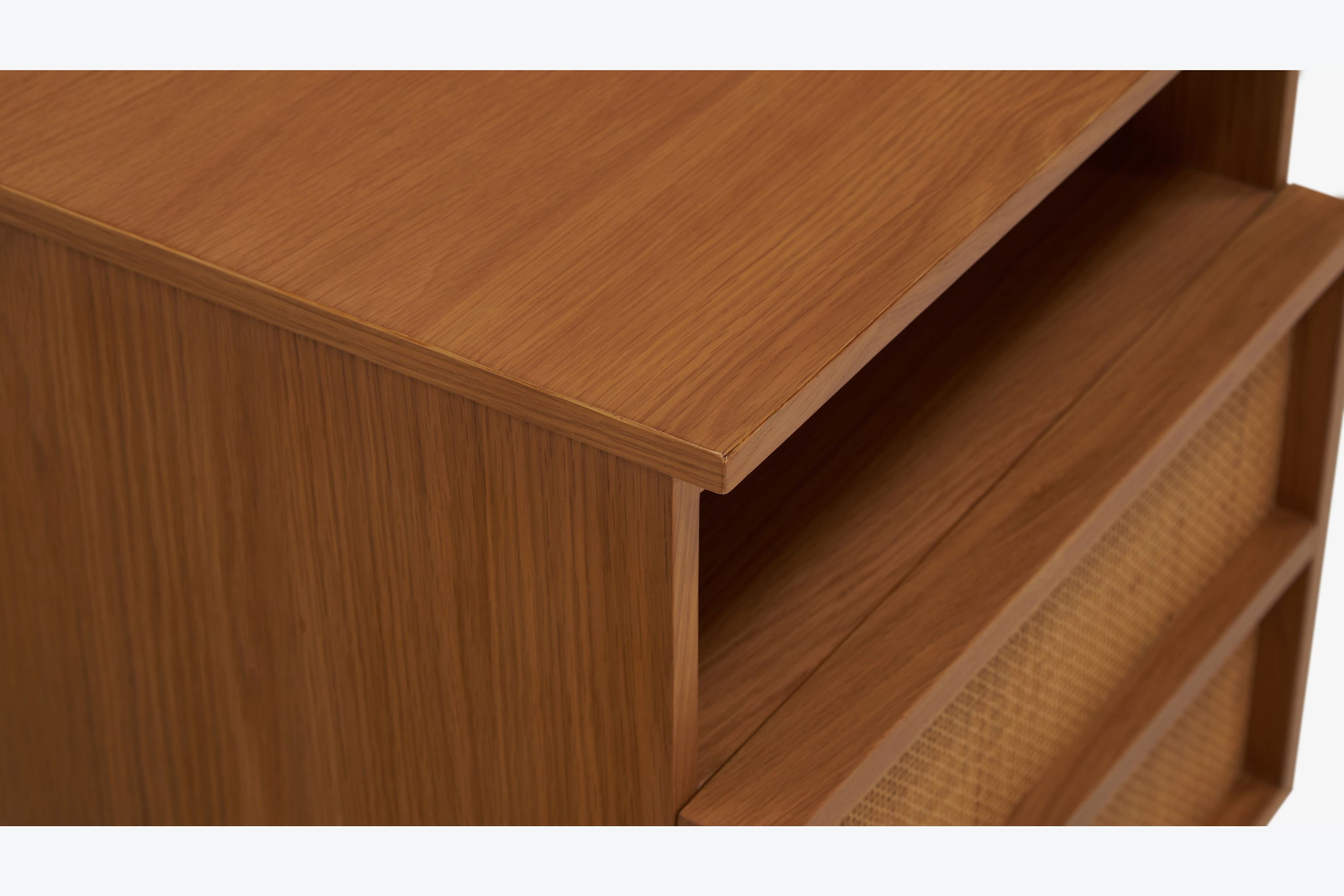 Lana Nightstand thumbnail 5