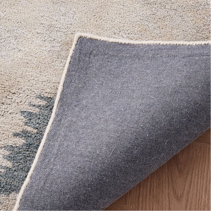 Flame Rug-5'X8' thumbnail 4
