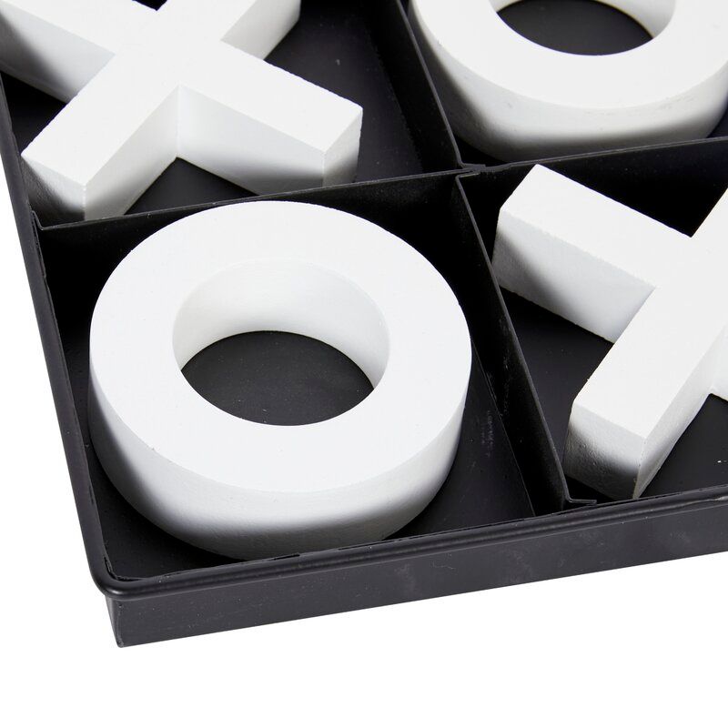 Tic Tac Toe Wooden Game Set thumbnail 3