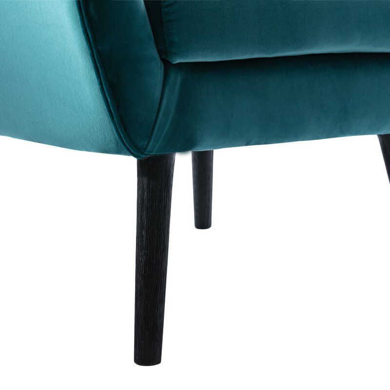 Tufted Velvet Wingback Chair thumbnail 6