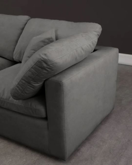 Meridian 5-Seater Furniture Plush Collection Sectional thumbnail 4