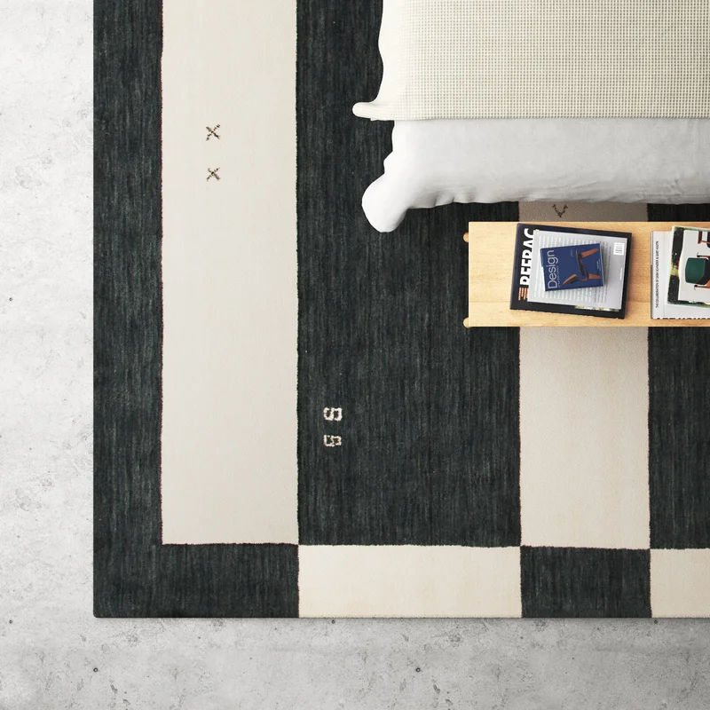 Santiago CreamBlack Wool Area Rug-8'x10' thumbnail 3