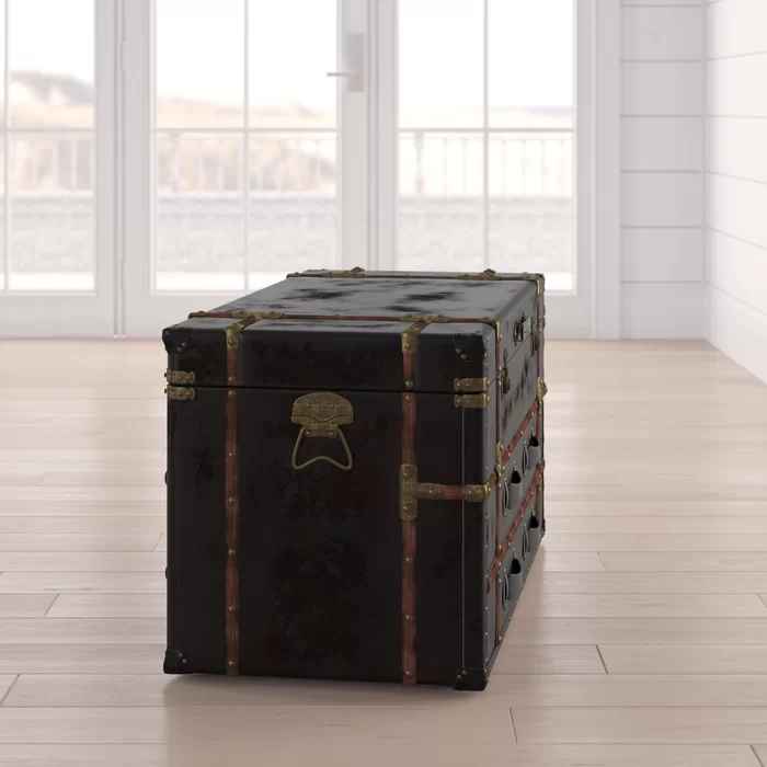 Vintage Trunk thumbnail 4