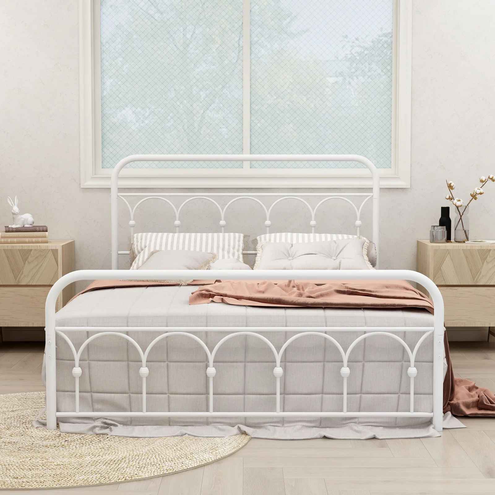 Seine Platform Bed-Queen thumbnail 2