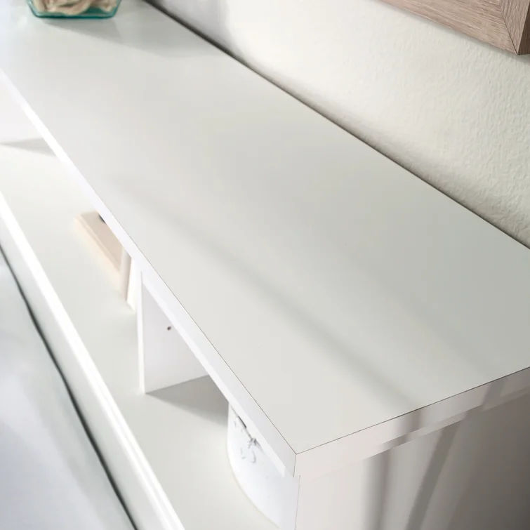 Deltoro Queen Panel Headboard thumbnail 5