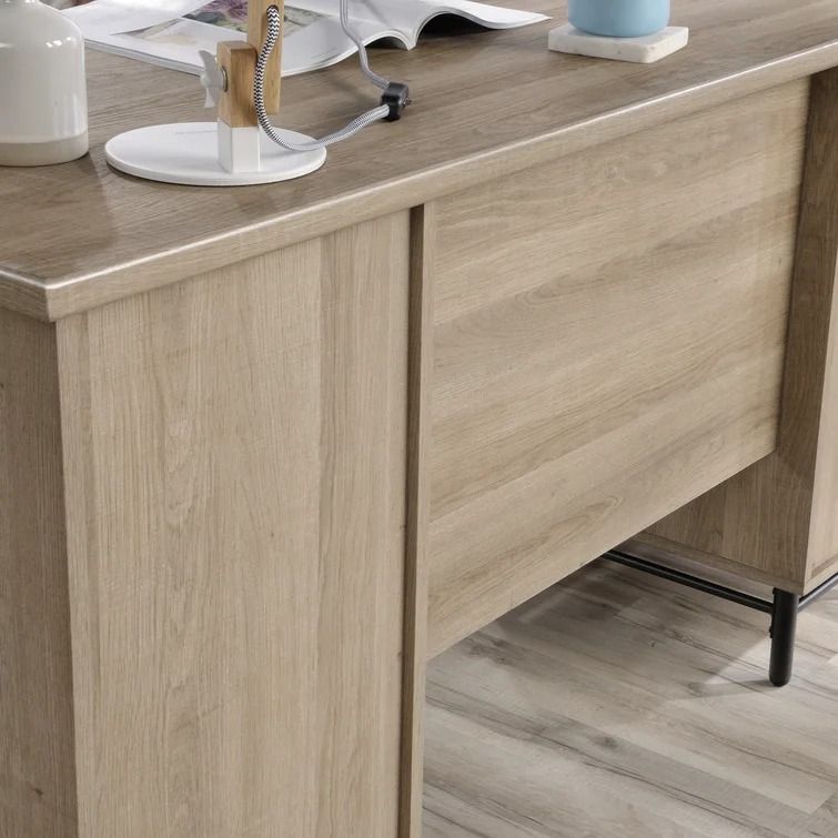 Hanaan Executive Desk thumbnail 5