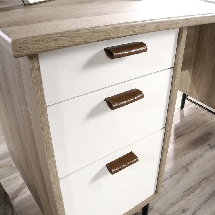 Hanaan Executive Desk thumbnail 6