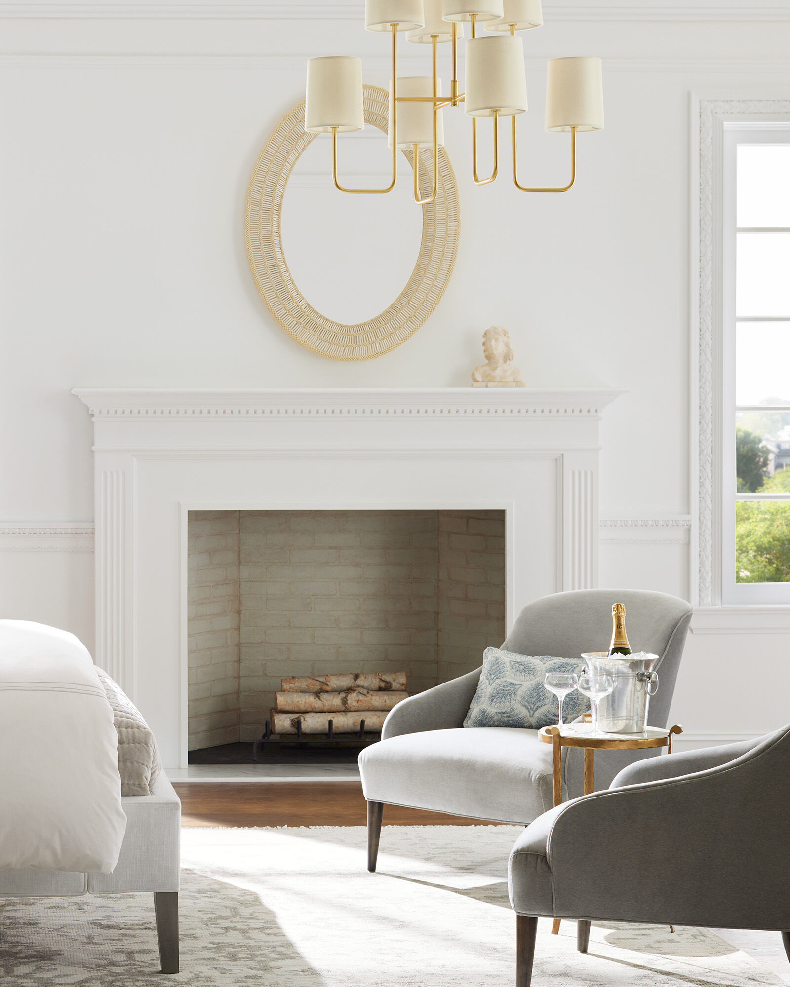 Fairmont Chandelier thumbnail 4