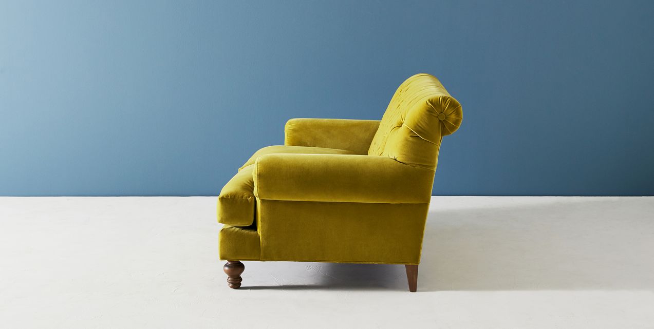 Fan Pleat Sofa thumbnail 4