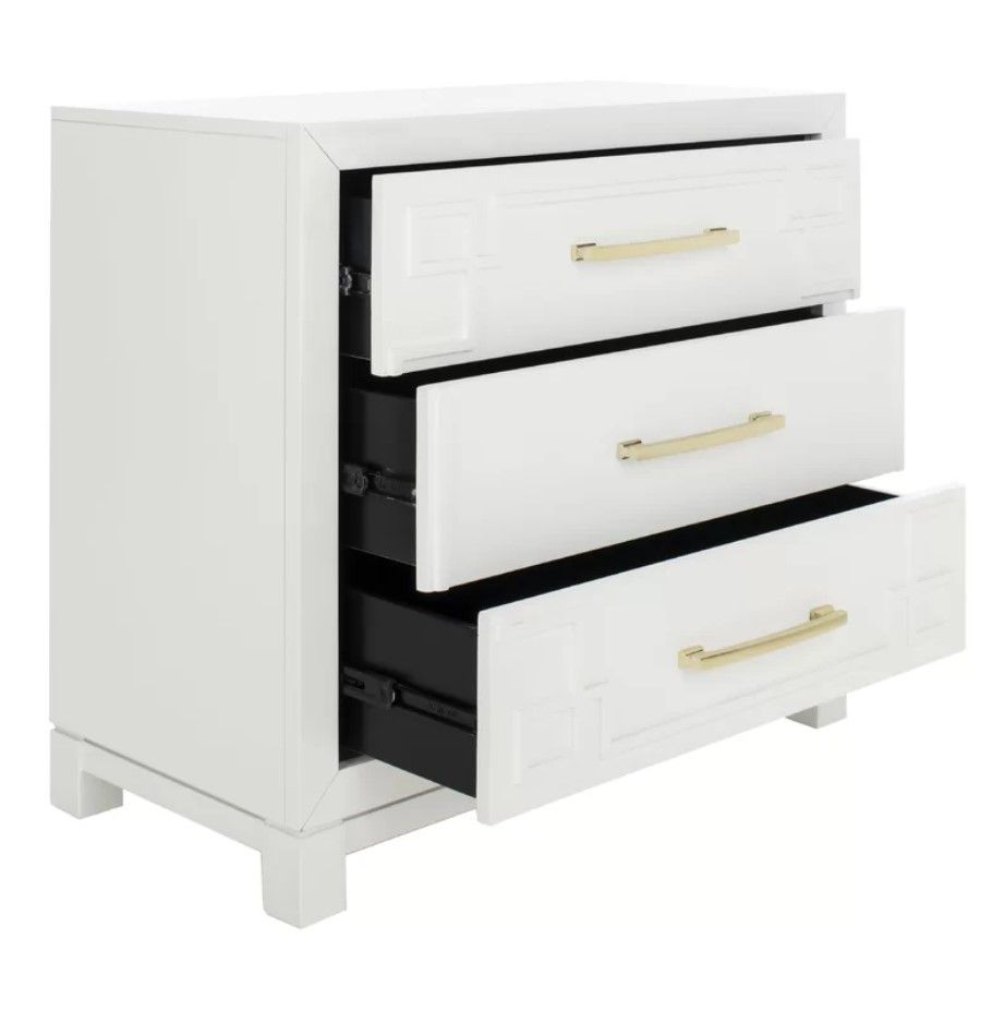 Chamere 3 Drawer Nightstand thumbnail 5