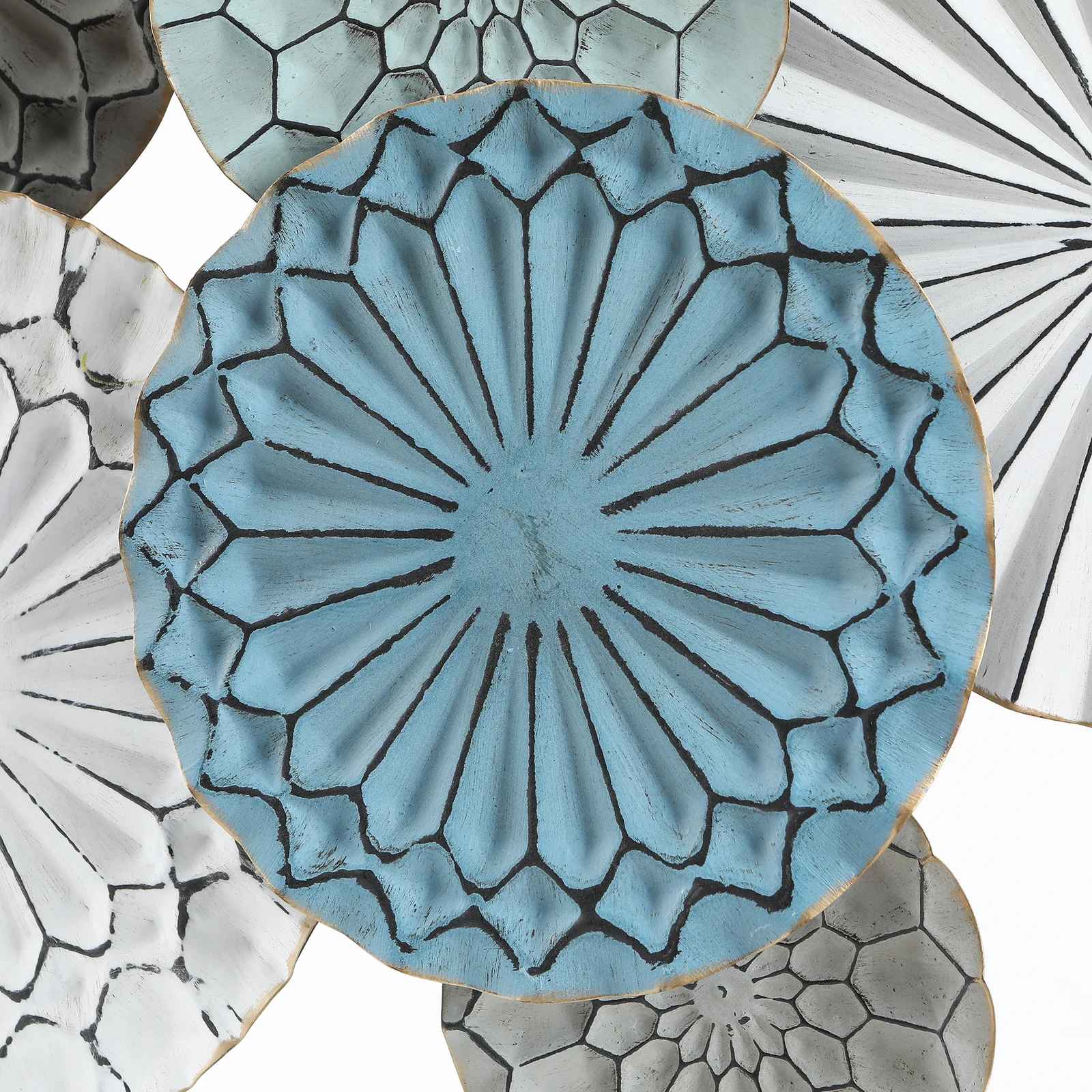 Metal Discs Wall Decor thumbnail 4