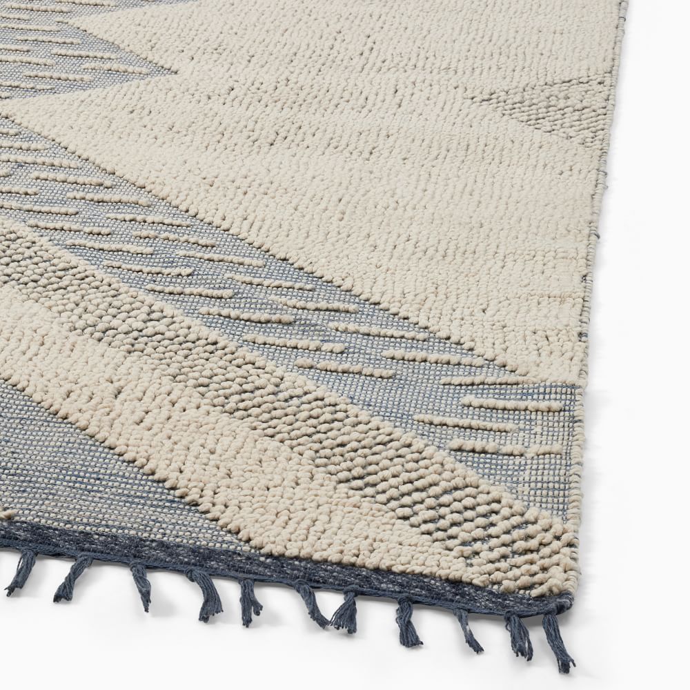 Textured Diamonds Outdoor Rug 9'x12' thumbnail 4