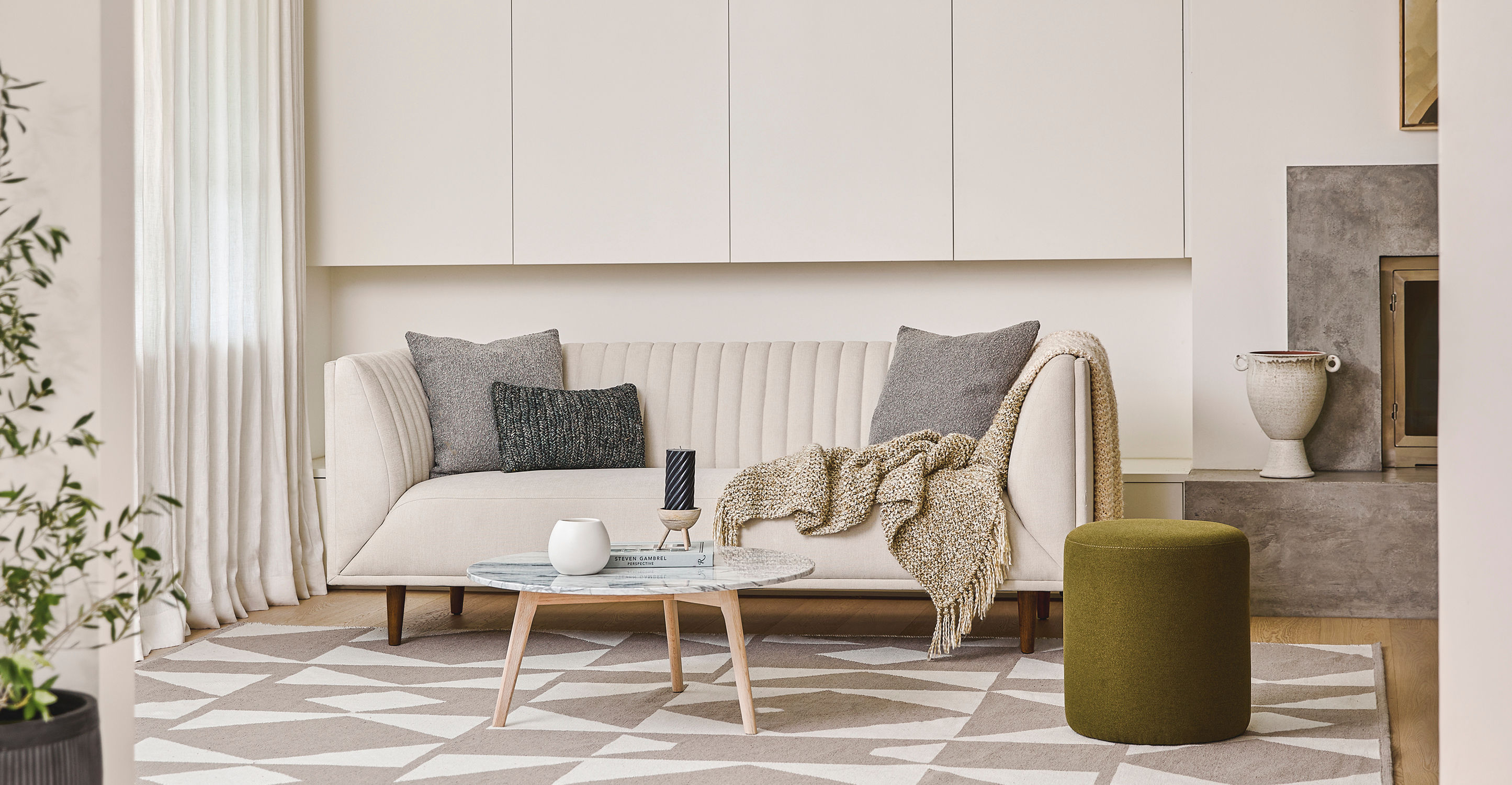 Raella Prairie Ivory Sofa thumbnail 2